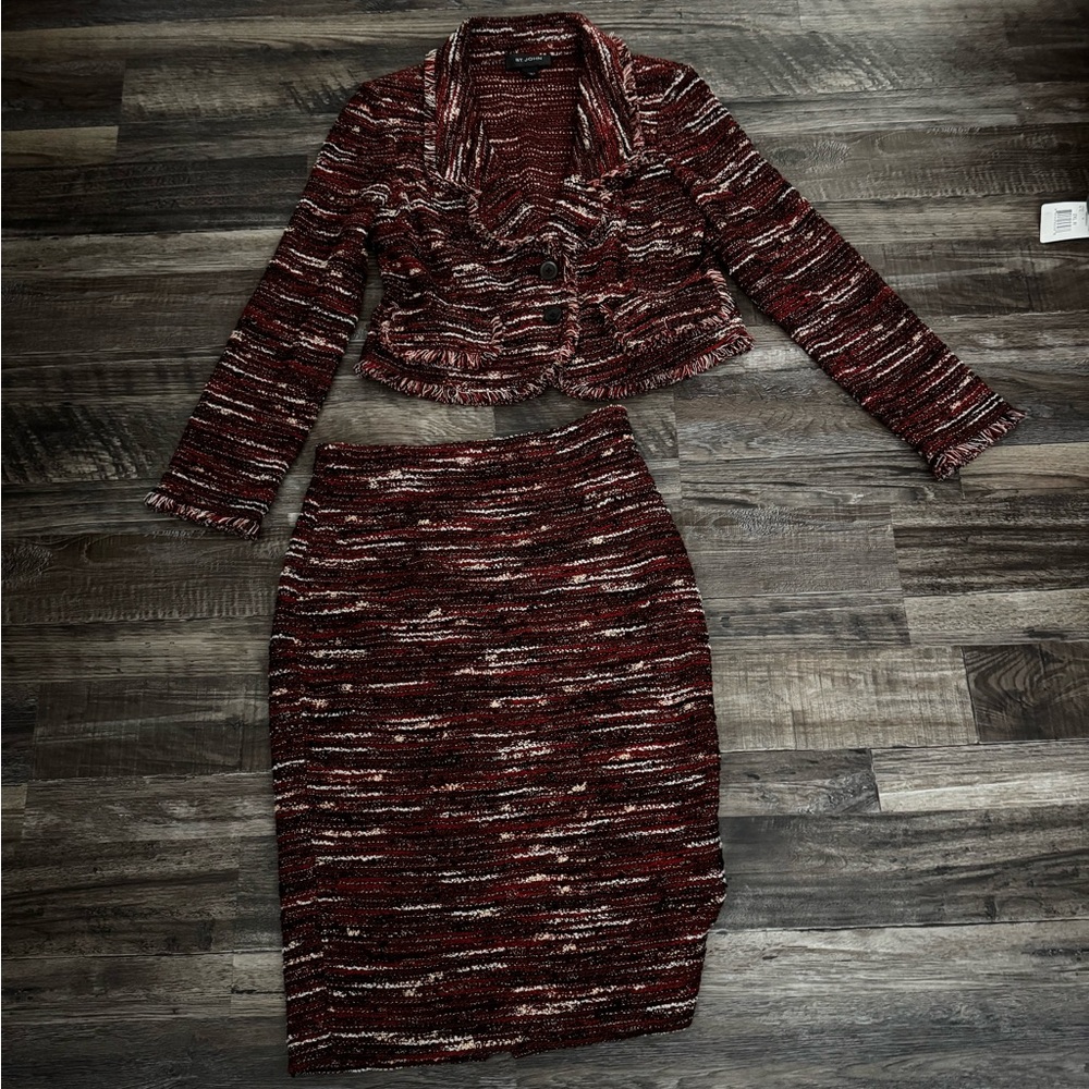 St. John Red and Black Midi Pencil Skirt Set